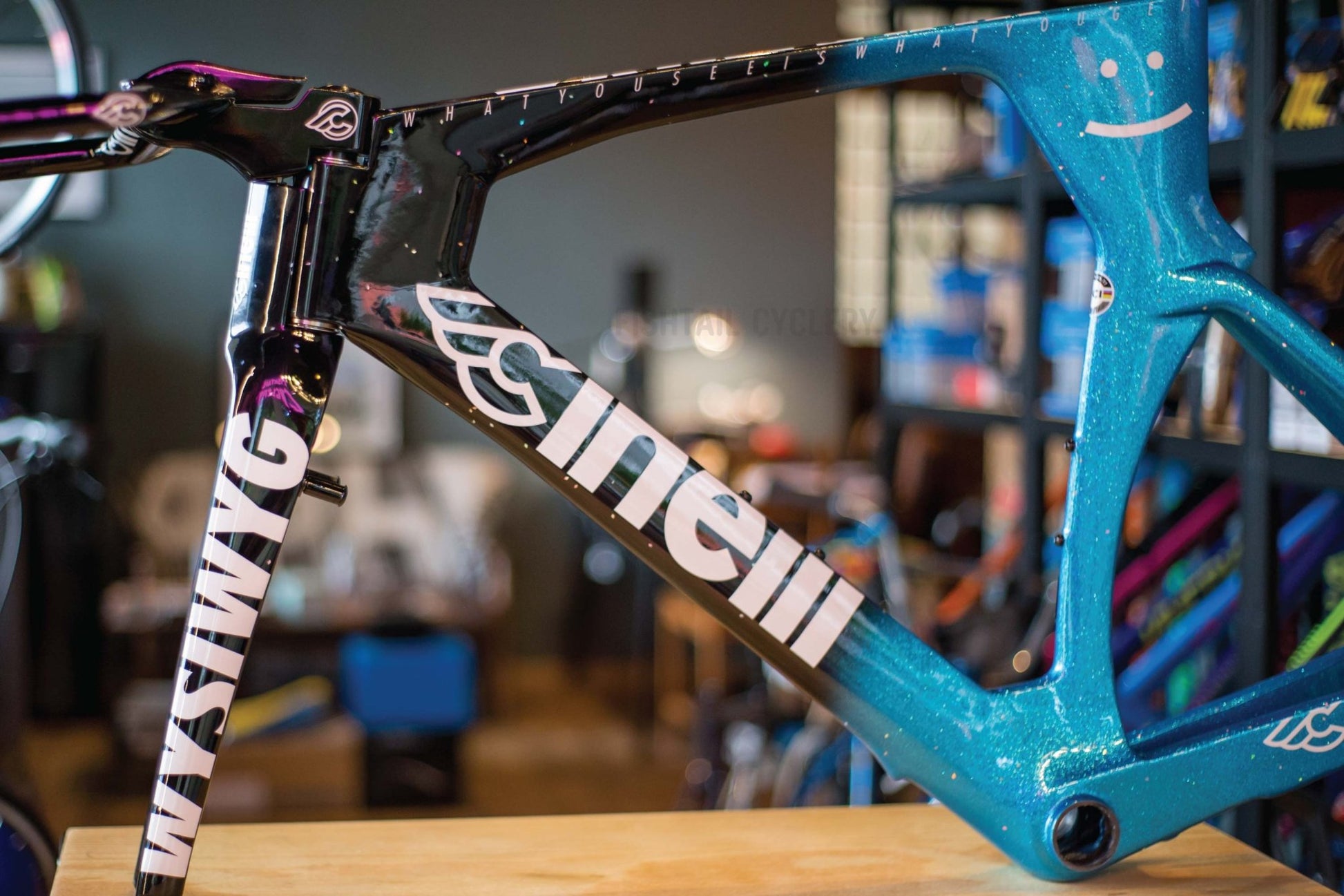 Frameset Carbon Tri Bike Cadex Tri Frameset – Base2Race