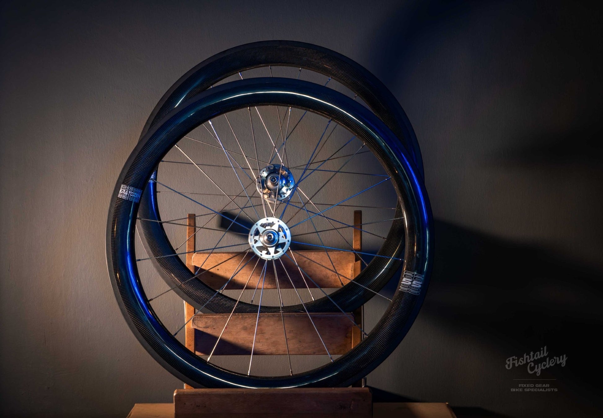 Kratozen - KRATOZEN Carbon Wheelset 2026 - FISHTAIL CYCLERY
