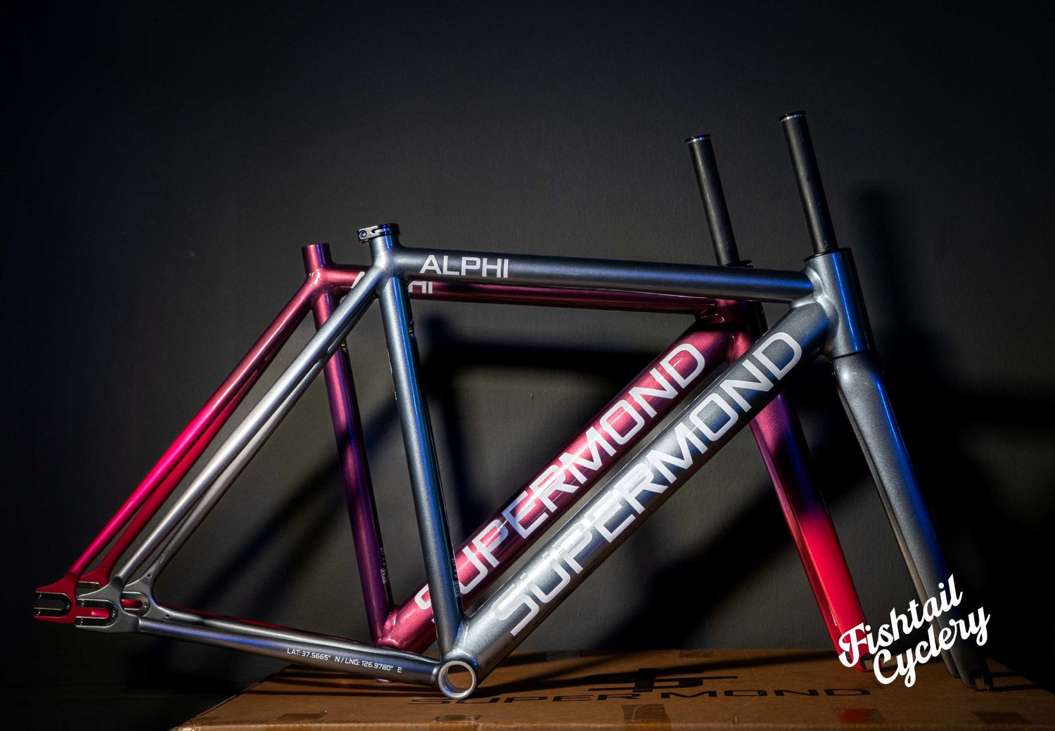 SUPERMOND - SUPERMOND Alphi Frameset - FISHTAIL CYCLERY