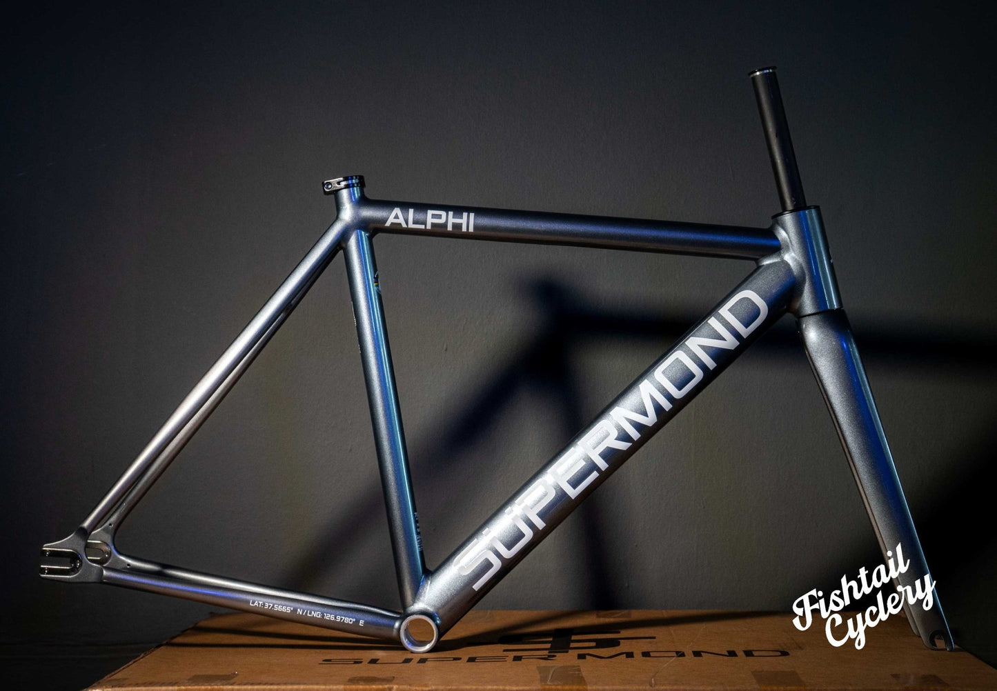 SUPERMOND - SUPERMOND Alphi Frameset - FISHTAIL CYCLERY