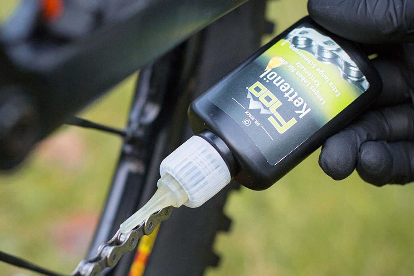 DR WACK - F100 Bicycle Chain Oil - FISHTAIL CYCLERY