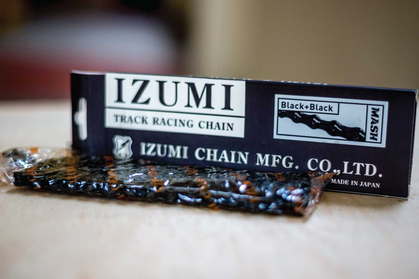 IZUMI X MASH Jet Black Chain Series 1/8