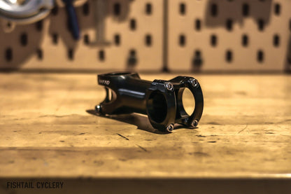 NITTO - NITTO UI - 25 Handlebar Stem - FISHTAIL CYCLERY